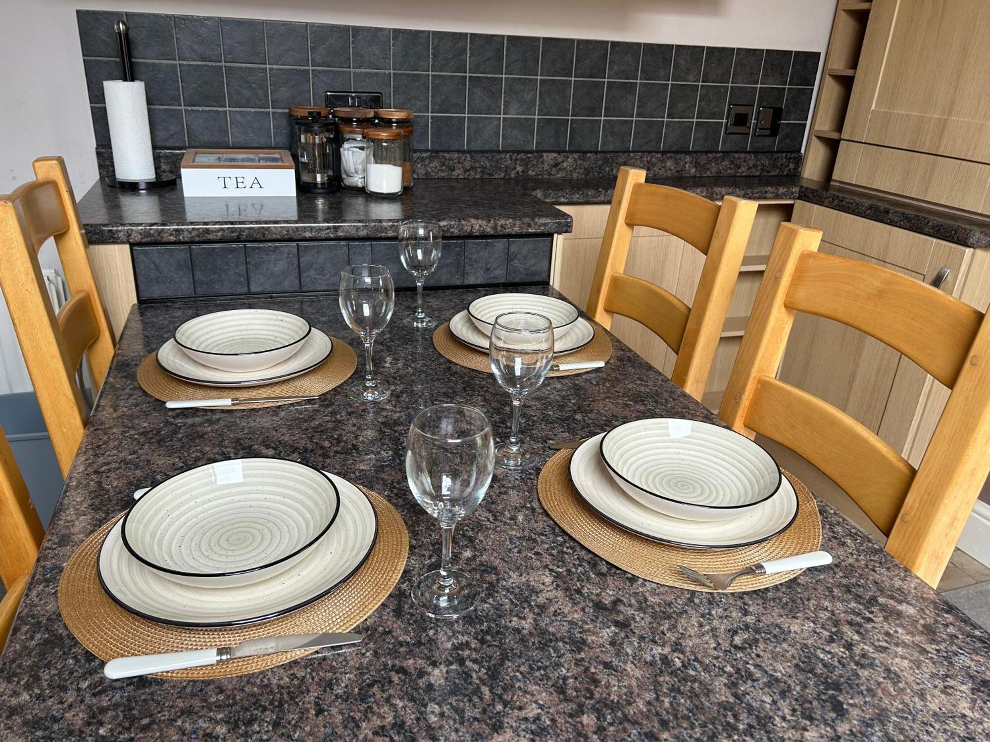 Seaside Rentals Bournemouth - 2Br, Upto 6Ppl, Beach 3 Min Walk, Dogs Ok, Wifi, Park 2 Cars Exteriér fotografie